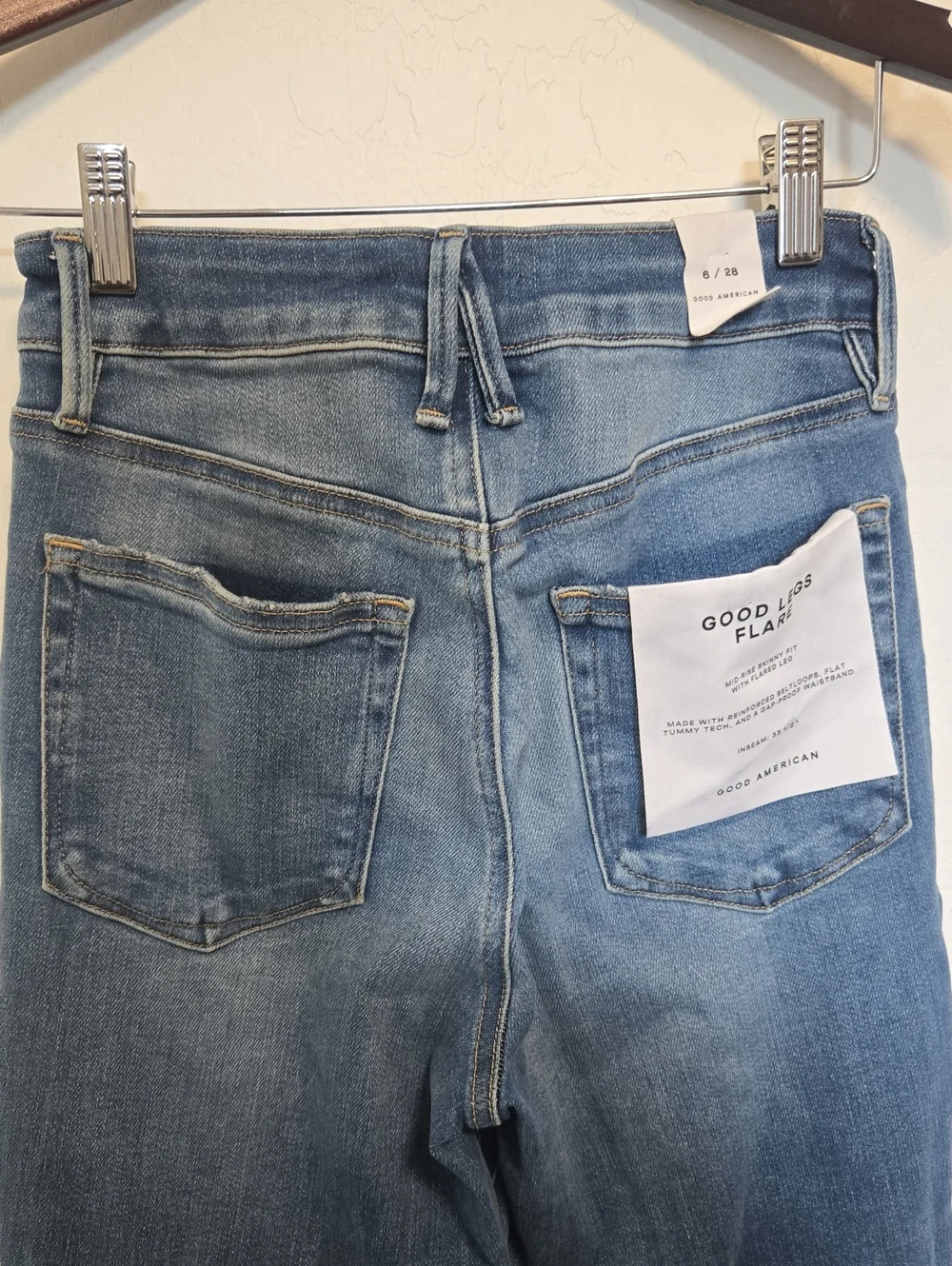 Good American Good Legs Mid-Rise Flare Jeans Indigo1211 Retro Size 6/28 NWT - Picture 9 of 16